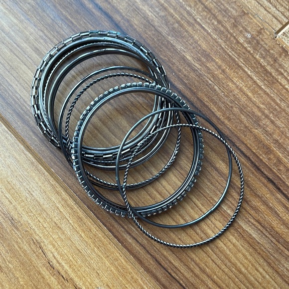 Bangle set! - Picture 2 of 2